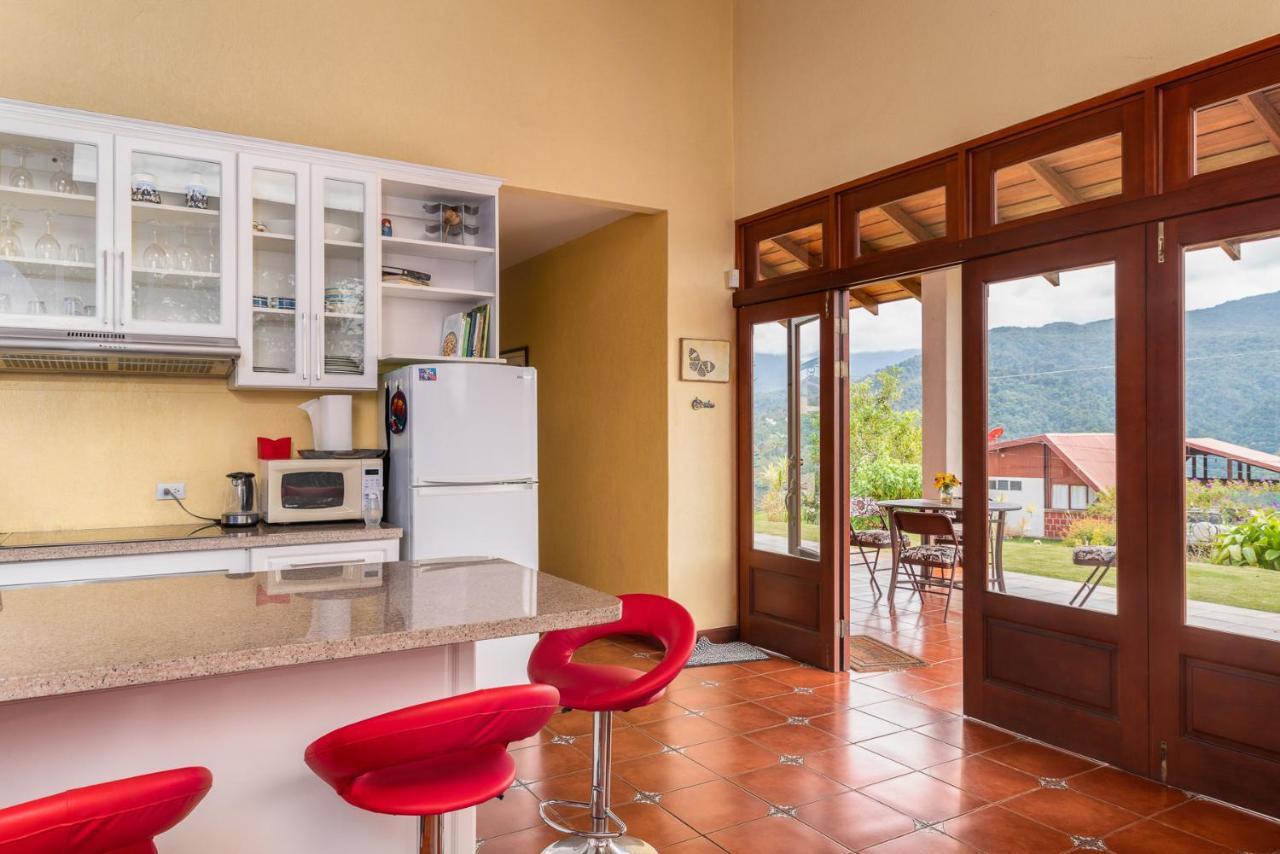 Casa Bartzis, Close To Orosi And Tapanti National Park Екстериор снимка