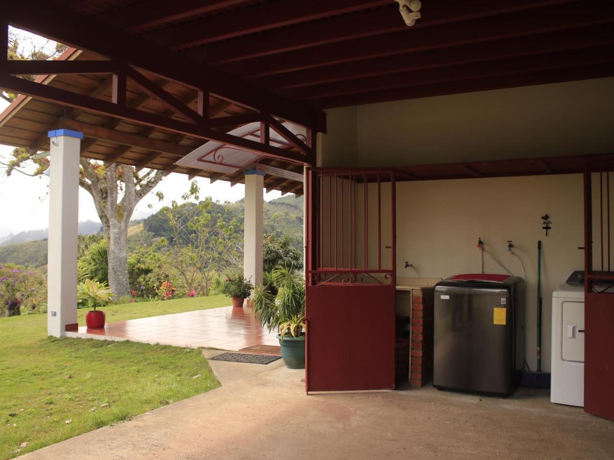 Casa Bartzis, Close To Orosi And Tapanti National Park Екстериор снимка